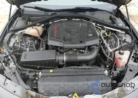 2017 Alfa Romeo Giulia Ti Q4 z USA, uszkodzony, nr VIN ZARFAEENXH7551215